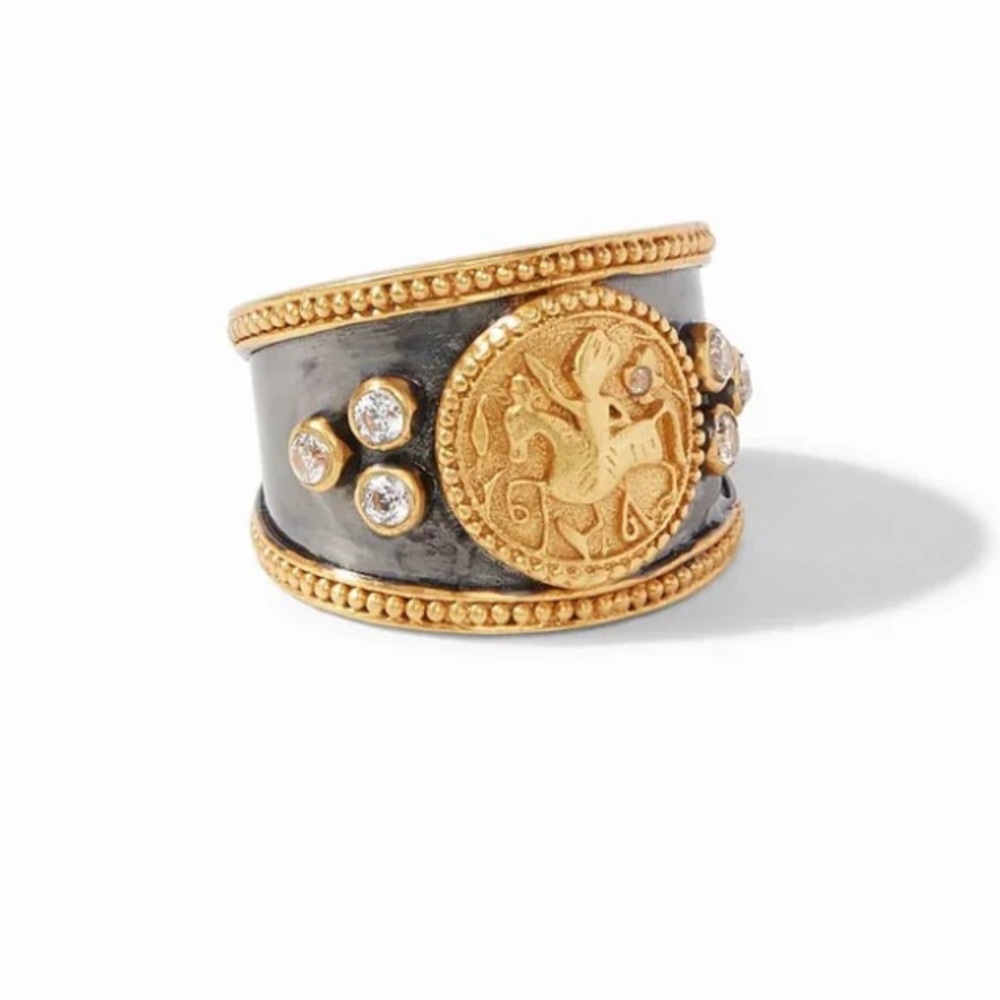 Coin crest ring Julie Vos. Adjustable. Gold and black.